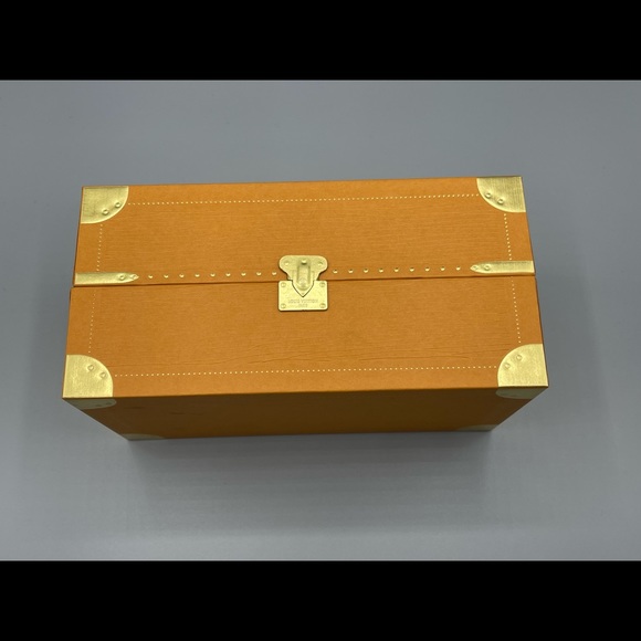 Louis Vuitton Other - Louis Vuitton 2021 Autumn Festival VIP gift
